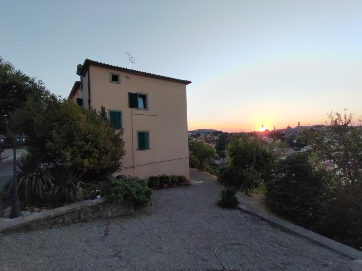 Le Stanze Della Terrazza Sul Borgo Hotel Castel del Piano  Exterior foto